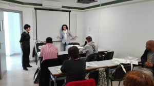 Les tècniques comarcals i empresaris experimentats de la comarca, com la Noèlia Guirao, s'encarreguen d'impartir la formació.