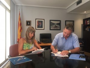 La signatura del conveni anual amb ANAV ha tingut lloc a la seu del Consell Comarcal, a Móra d'Ebre.